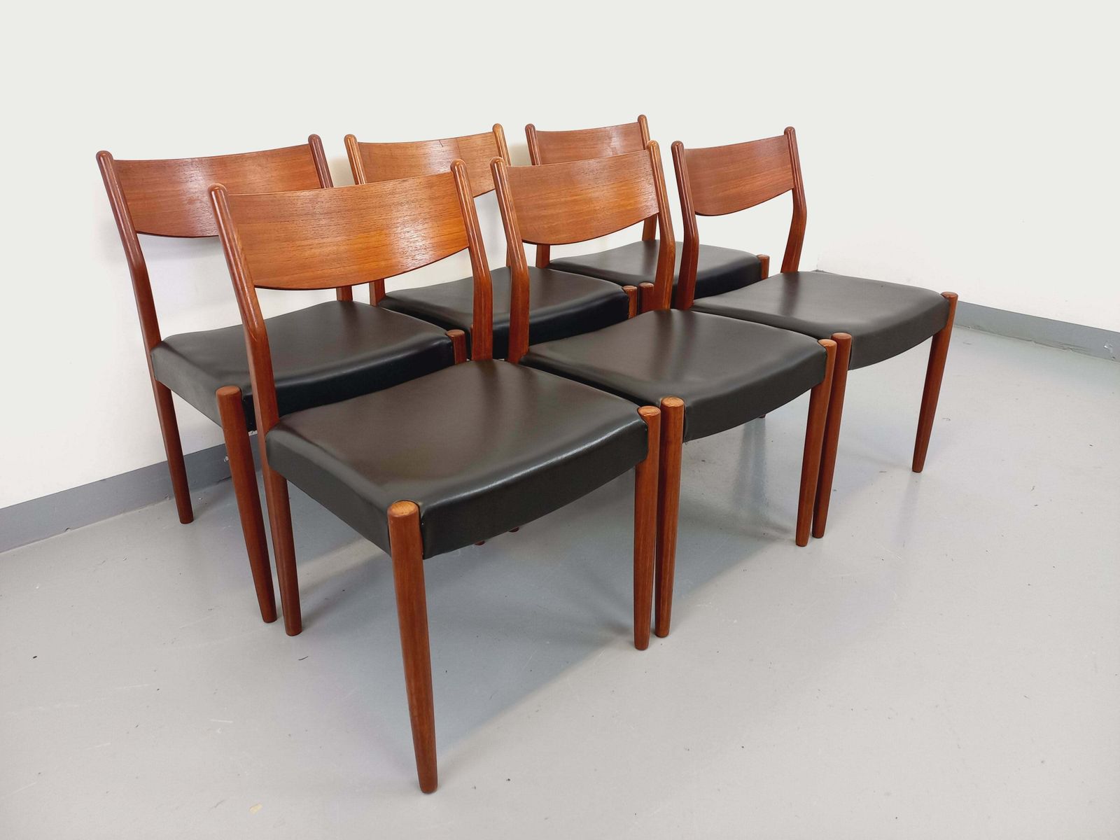 6 Fristho Franeker Teak Chairs photo furniture
