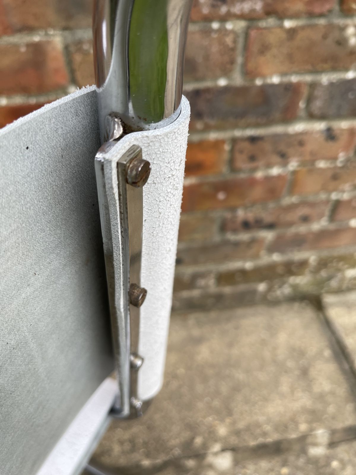 photo vintage Original 1930's Bauhaus Mr10 Cantilever Chair Attributed To Ludwig Mies Van Der Rohe