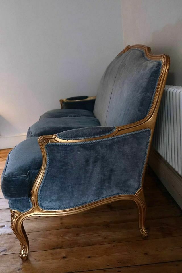 Vintage Style Sofa In Steel Blue Velvet photo Furniture