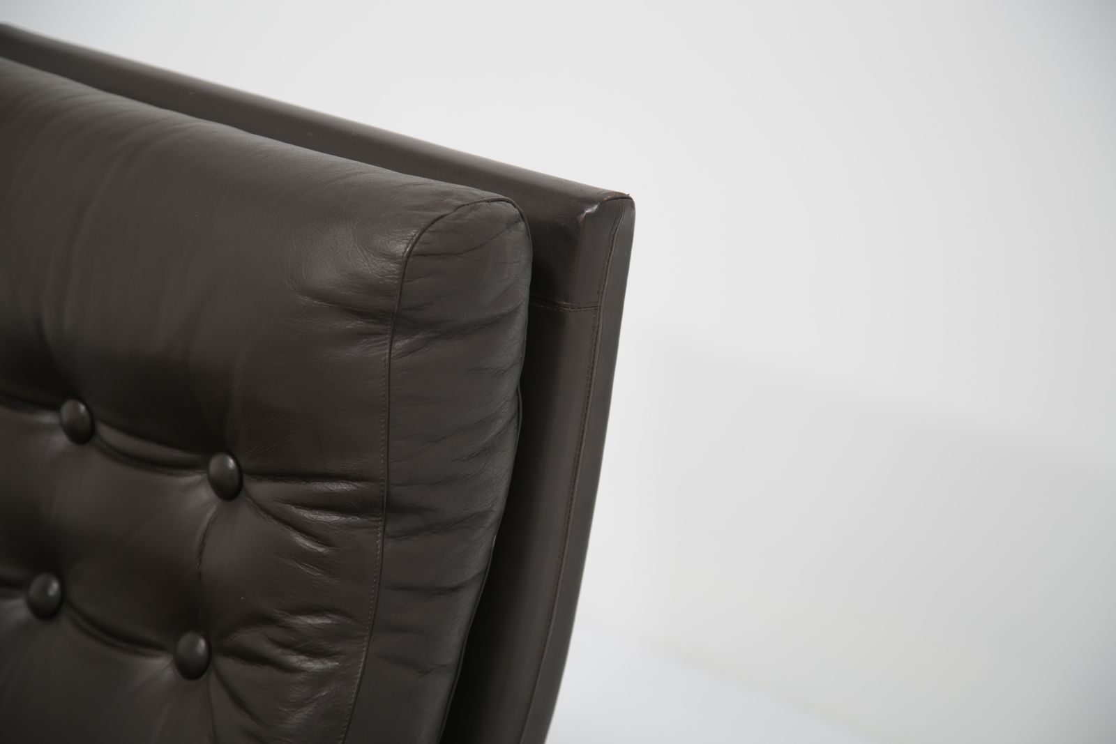photo furniture Vintage Brown Leather Swivel Armchair, Denmark, 1970s.