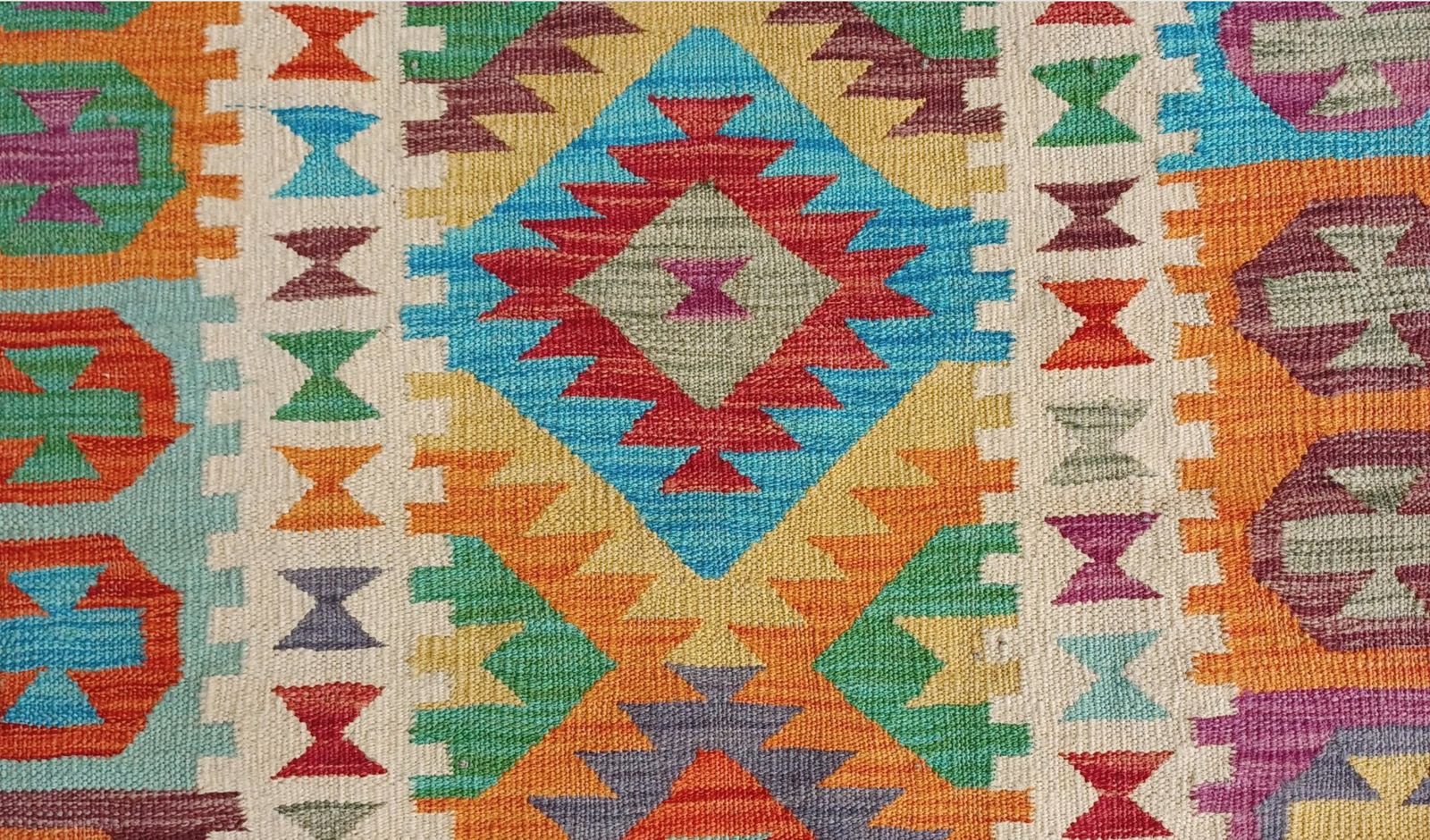 Vintage 20th Century Anatolian Turkish Kilim Runner Rug photo for sale