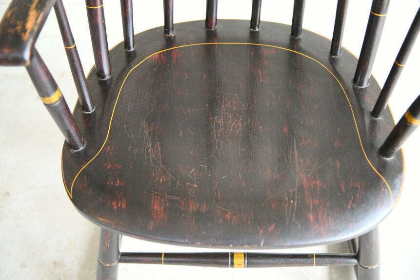 Antique Nichols & Stone Style American Rocking Chair photo vinterior