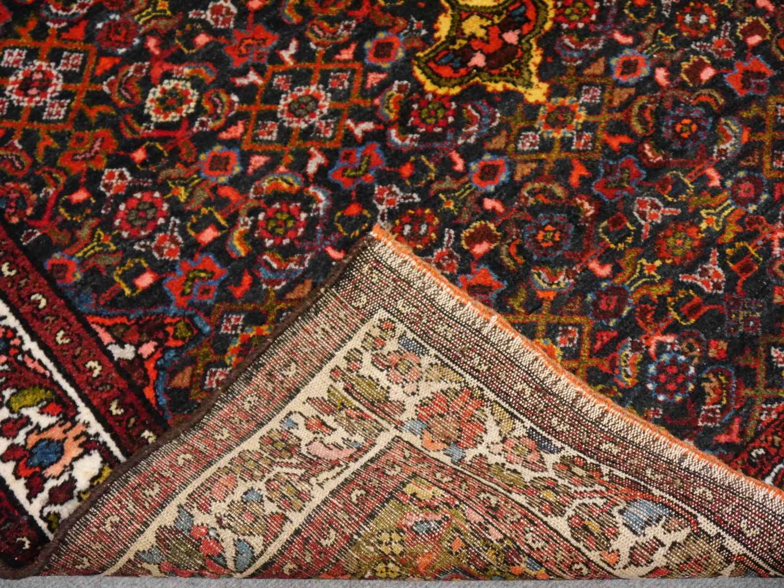Rug Vintage 6.6 X 4.5 Ft / 200 X 137 Cm photo 1560.0