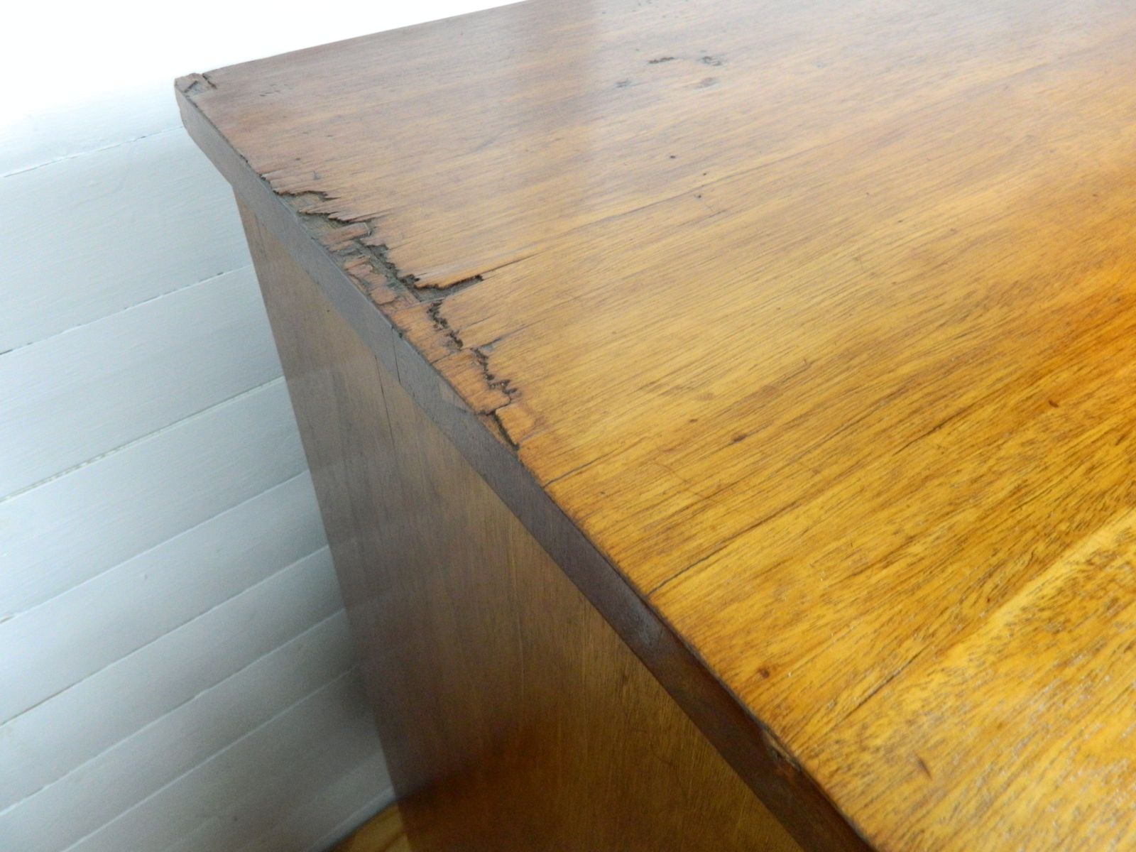 Furniture Regency Ogee Scotch Chest Of Drawers photo