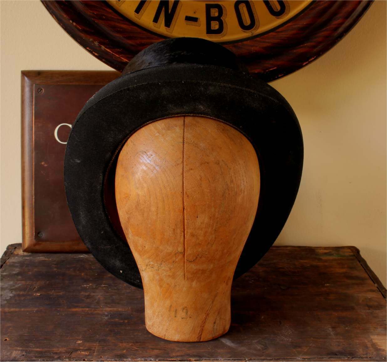 Size 49 Wig Block. Small French Wooden Milliner's Head Hat Display Stand photo vinterior
