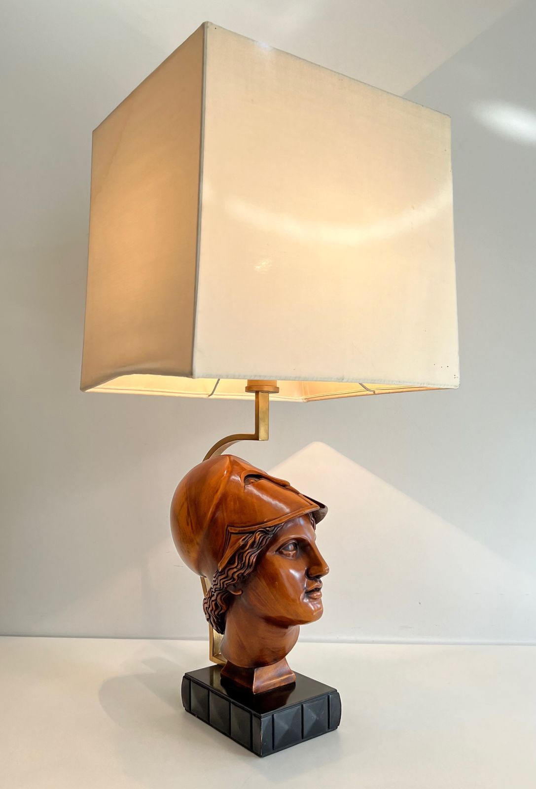 Pair Of Walnut Lamps Depicting Faces Of Helmeted Soldiers photo Lighting
