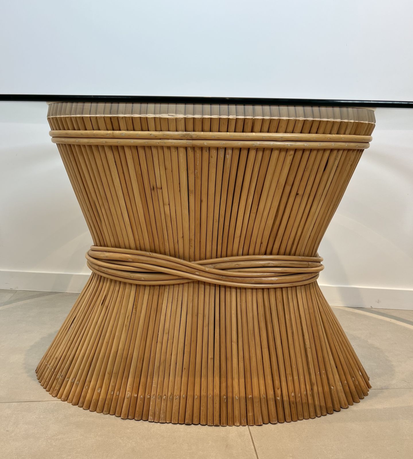 photo vinterior “Epi De Blé” Bamboo Dining Table By American Designer Elinor Mc Guire