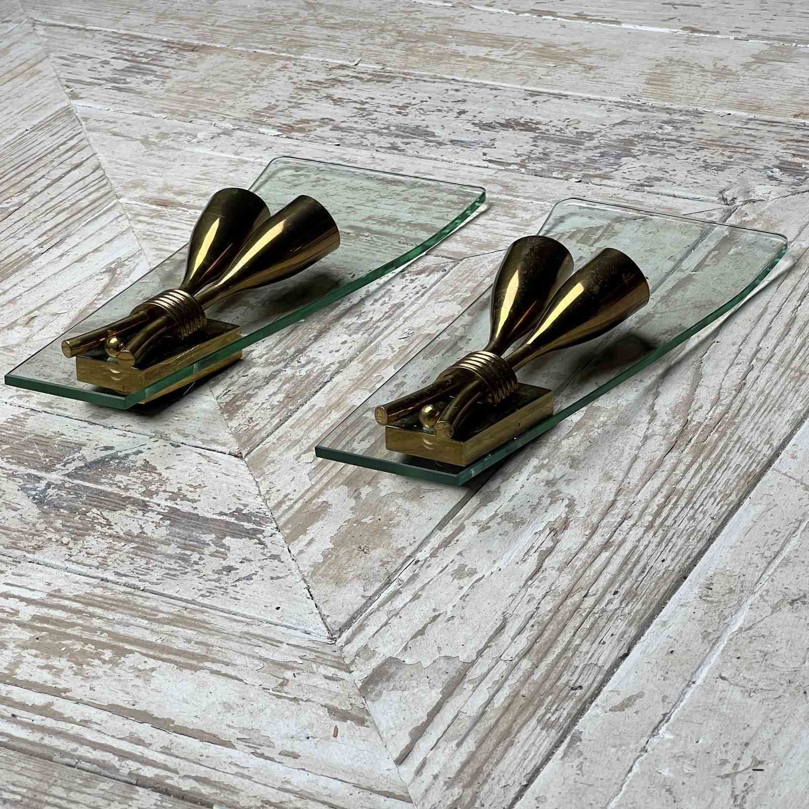 Pair Of 1950s Italian Mid Century Modern Curved Glass Wall Light Sconces photo for sale