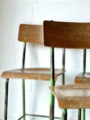 photo vintage Industriële Schoolstoelen, Ca. Jaren 1960, Set Van 6