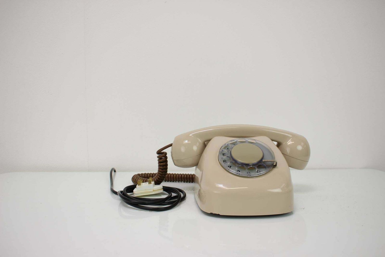 Mid Century Design Telephone By Tesla, 1979, Czechoslovakia photo vintage