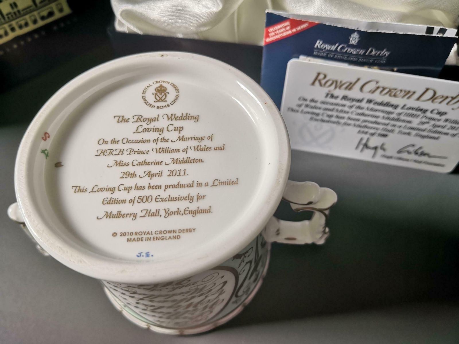 Royal Crown Derby Royal Wedding Memorial Cup In Box With Certificate 134 Of 500 Limited Edition photo Home Decor