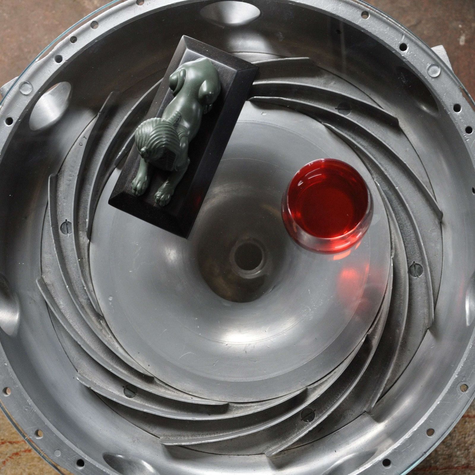 Ww2 Cheetah Aircraft Engine Supercharger Casting Industrial Design Coffee Table With Glass Top And Sphinx Mascot Ornament photo Furniture
