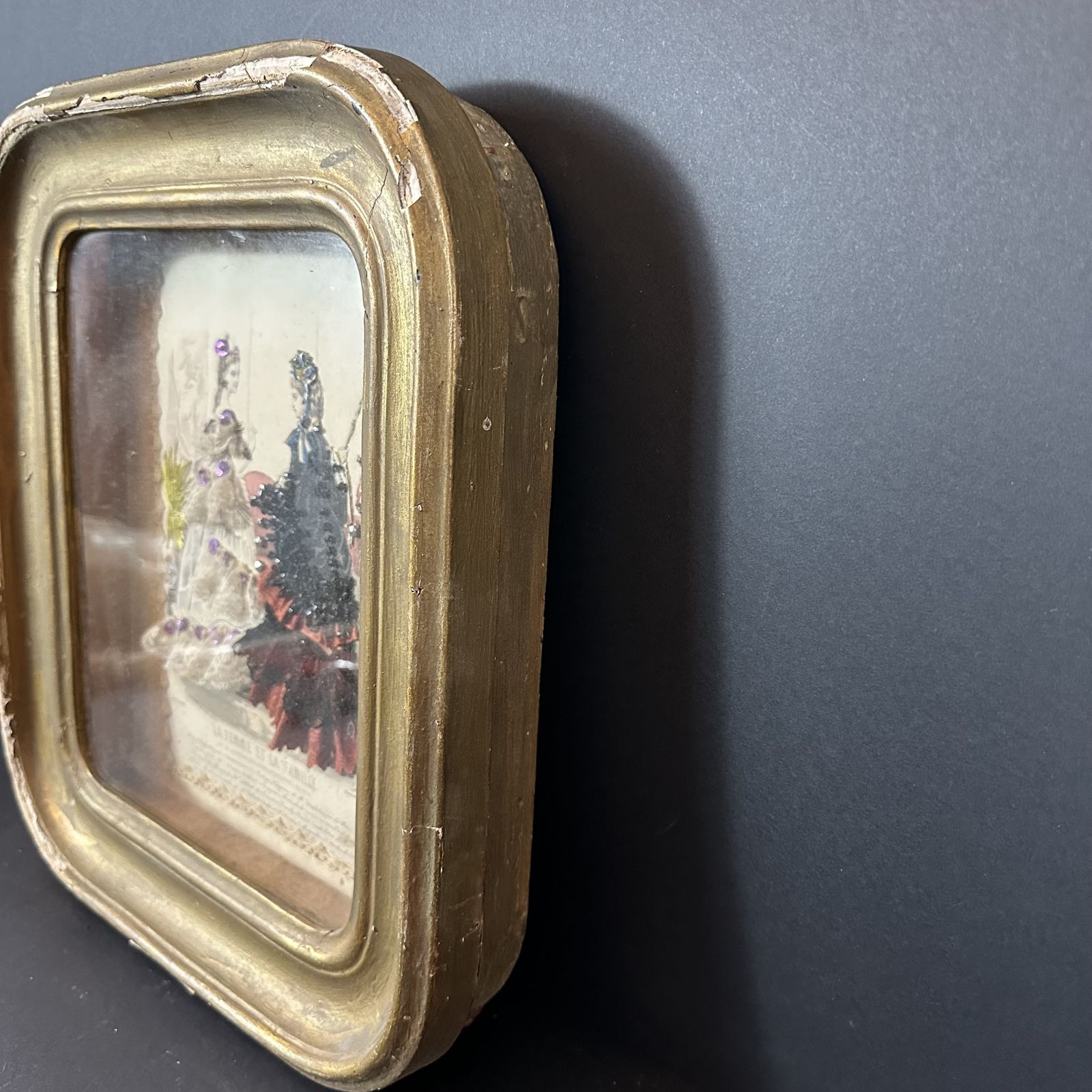 photo furniture French Antique Fashion Diorama “La Femme Et La Famille”