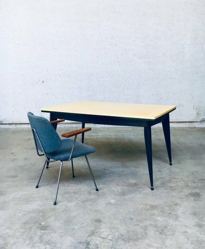 1950's Space Age Design Extendable Dining Table photo Furniture