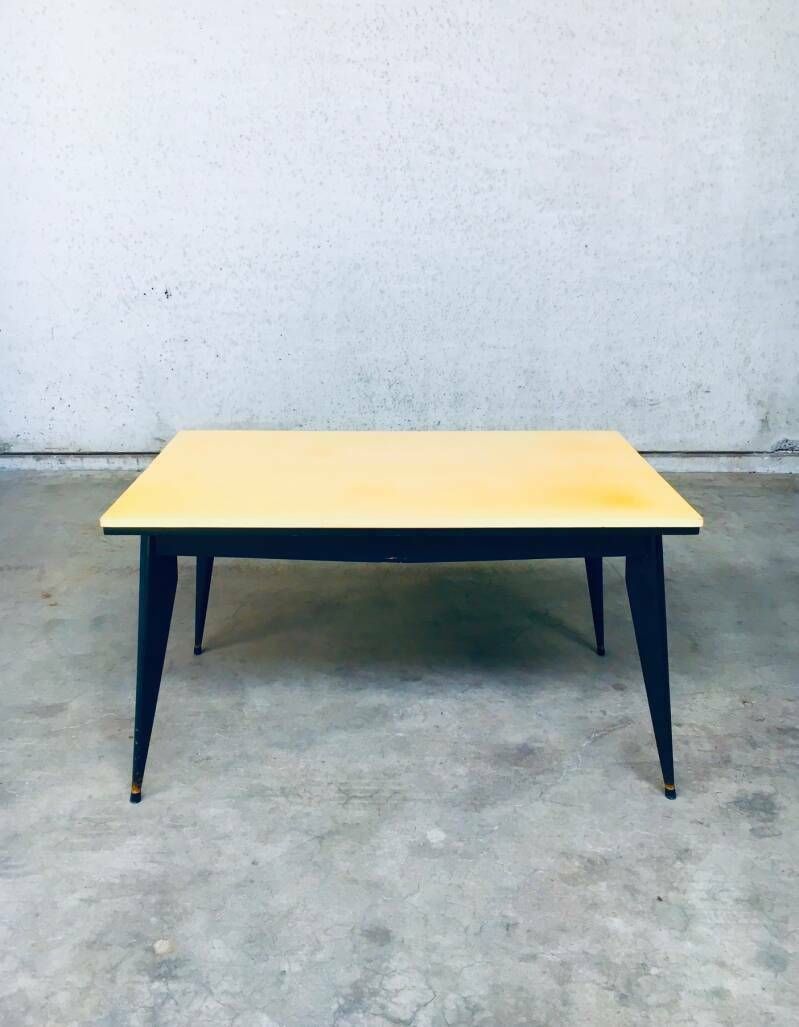 photo vinterior 1950's Space Age Design Extendable Dining Table