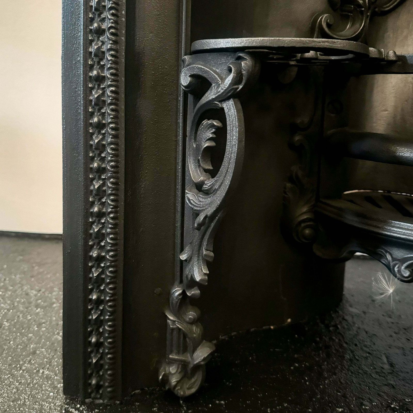 photo for sale Antique Early Victorian Cast Iron Arched Insert
