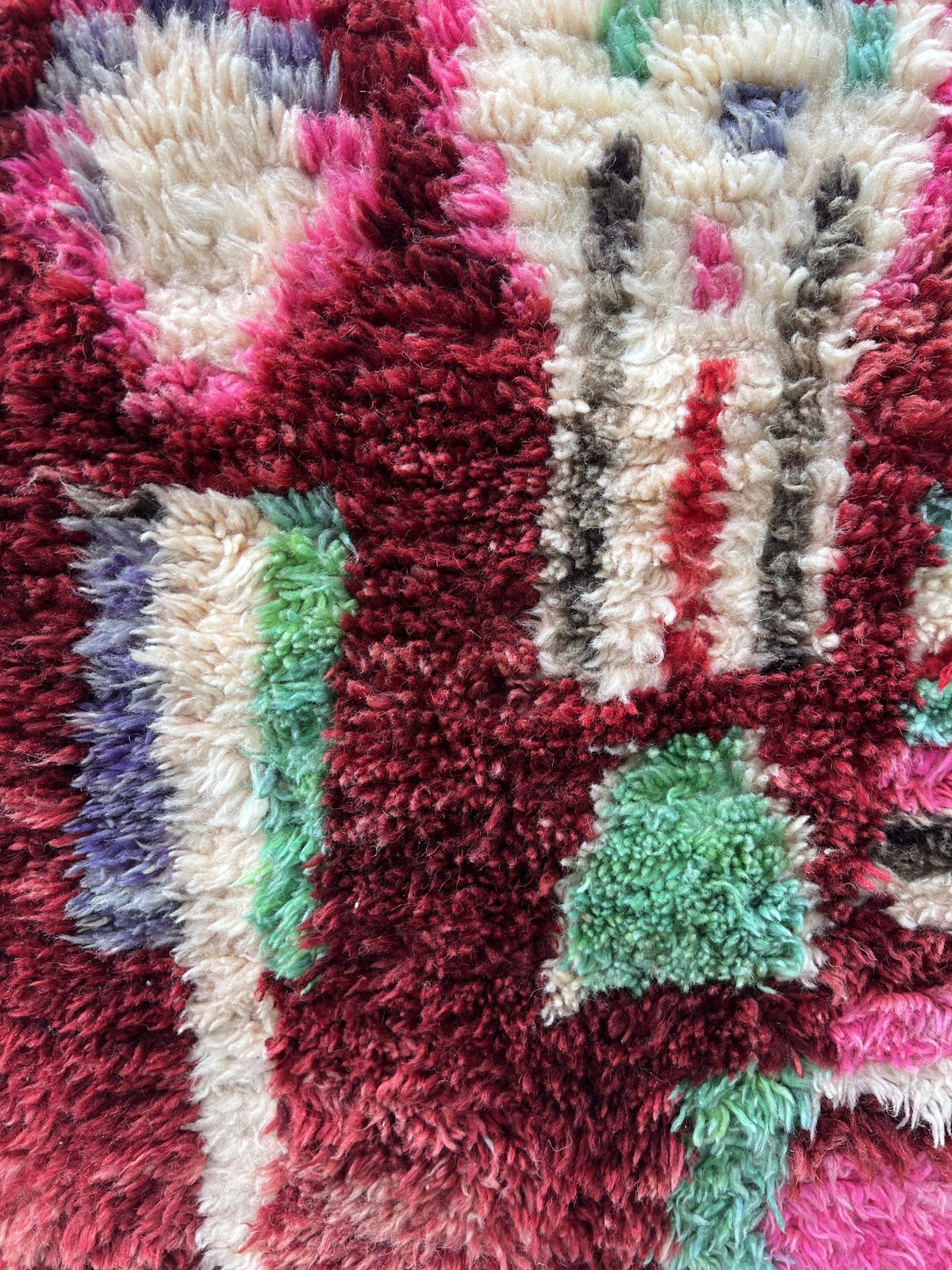 Moroccan Boujad Rug Vintage, Late 20th Century photo Textiles