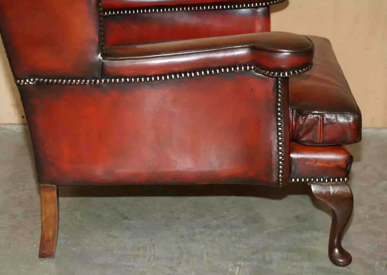 photo vinterior Pair Of Restored Vintage Leather Wingback Armchairs William Morris Flat Top Arms