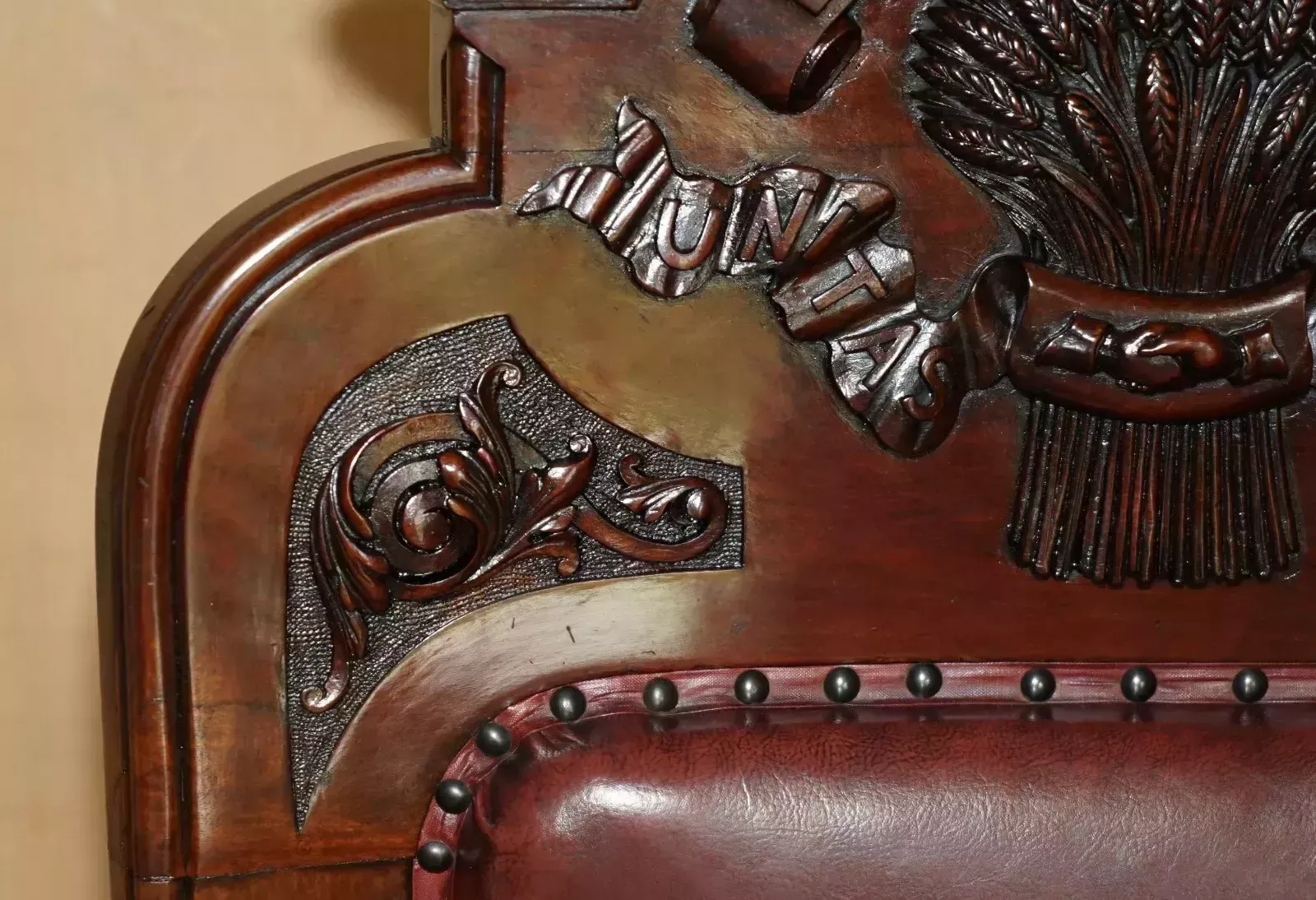 Exqusiite Antique English Hand Carved Harvest "Labour & Wait" Throne Armchair photo vinterior