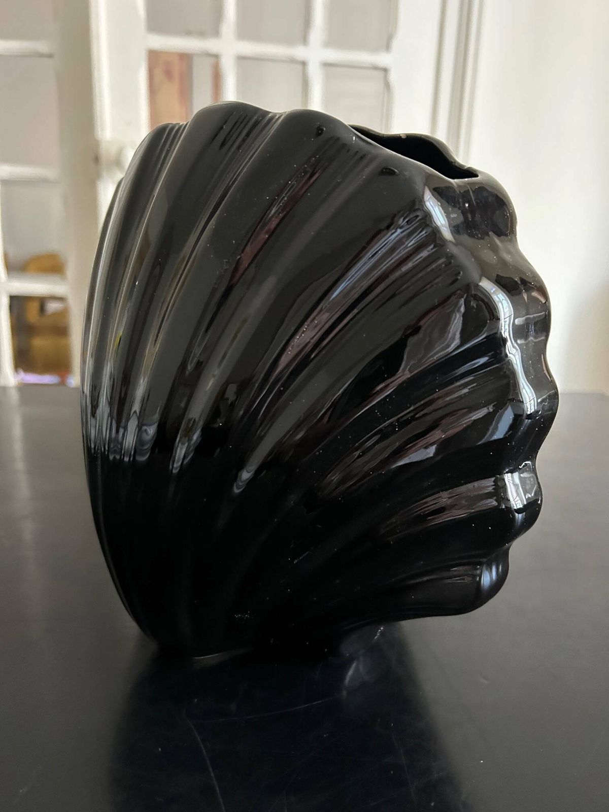 Ceramic Shell Vase 1980, 1980s photo 103.0