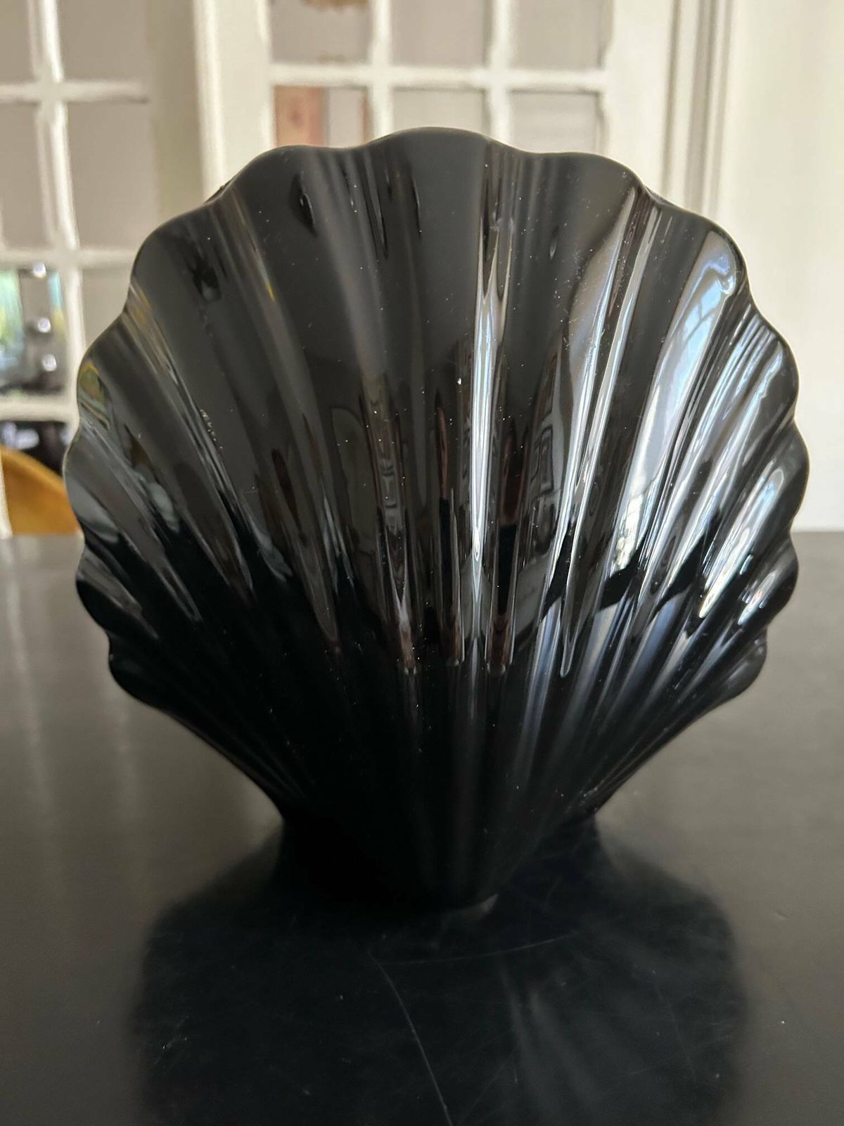 Ceramic Shell Vase 1980, 1980s photo vinterior