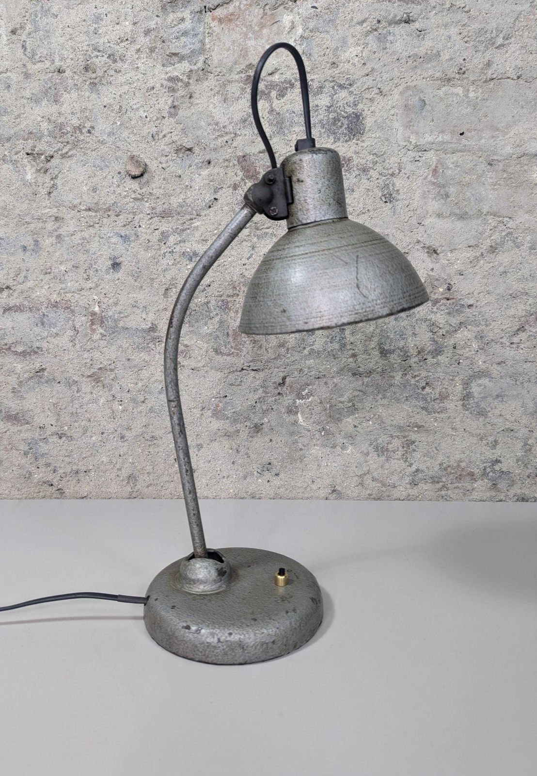 Vintage Metal Desk Lamp, Made In Poland, 1960s photo Lighting