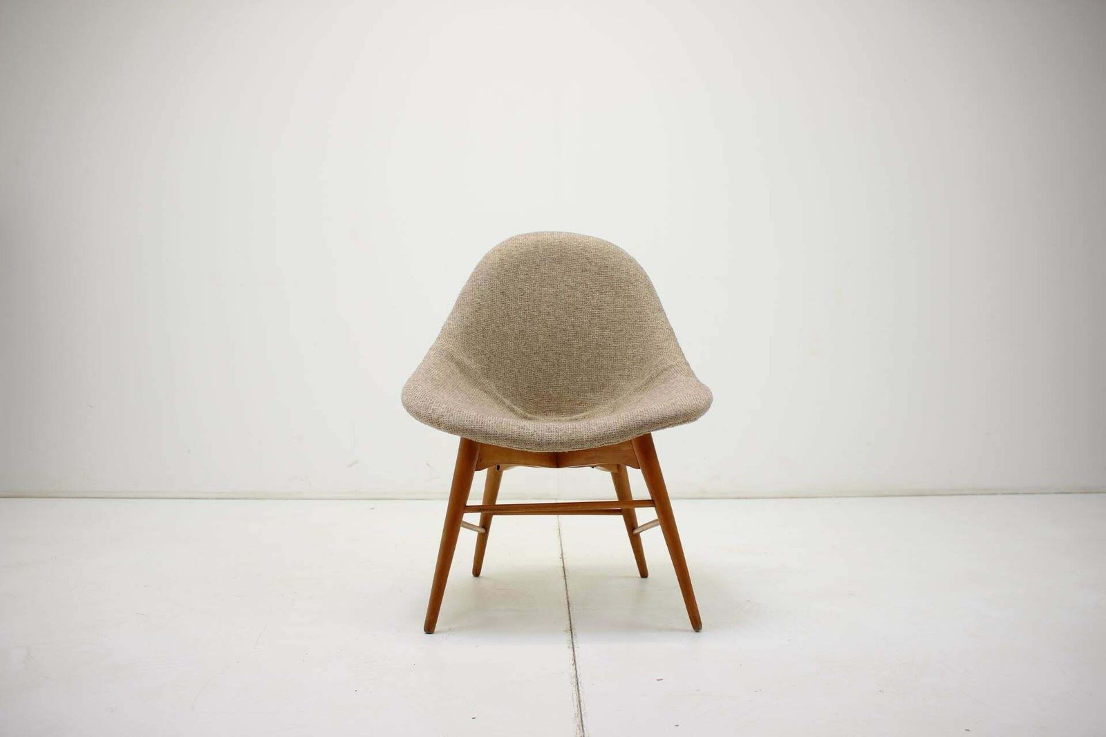 1960s Miroslav Navratil Shell Lounge Chair, Czechoslovakia photo 623.0