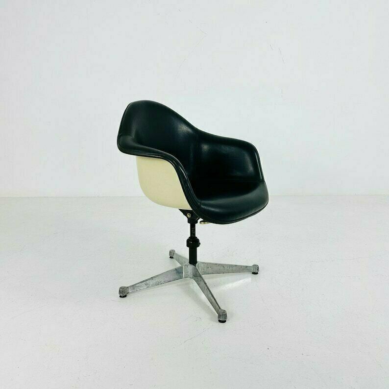Fiberglass Swivel Chairs By Ray & Charles Eames For Herman Miller, 1960s photo furniture
