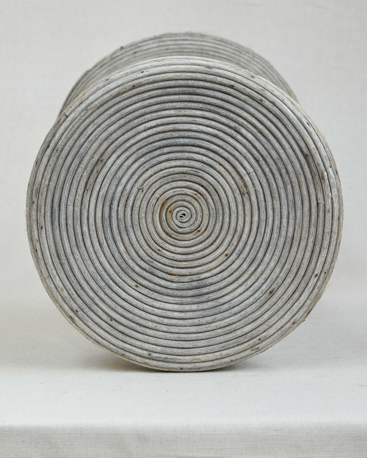 Reeded Rattan Side Table, Boho H 45cm W 32cm photo vinterior