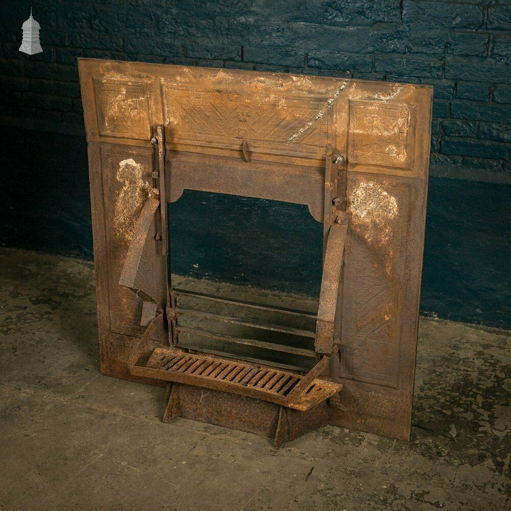 Aesthetics Fire Surround, Cast Iron photo vintage