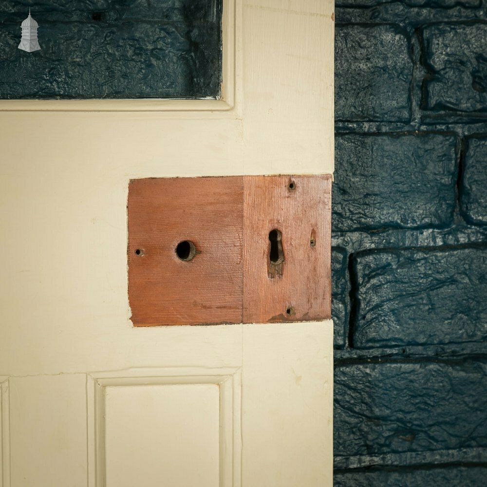 Half Glazed Door, 4 Panel White Painted photo 174.0