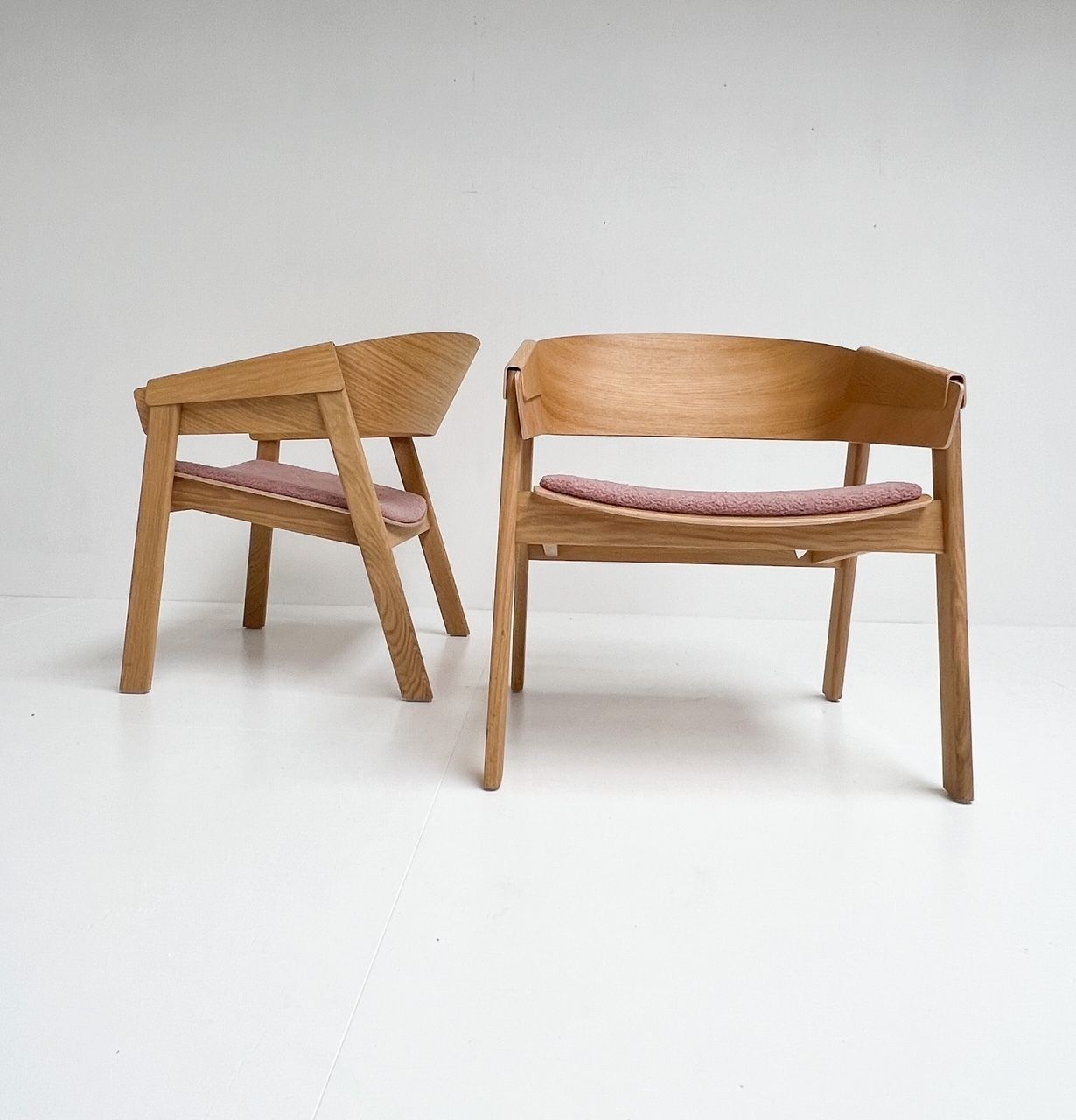 Set Of 2 Muuto Cover Lounge Chair By Thomas Bentzen, After 2000 photo for sale