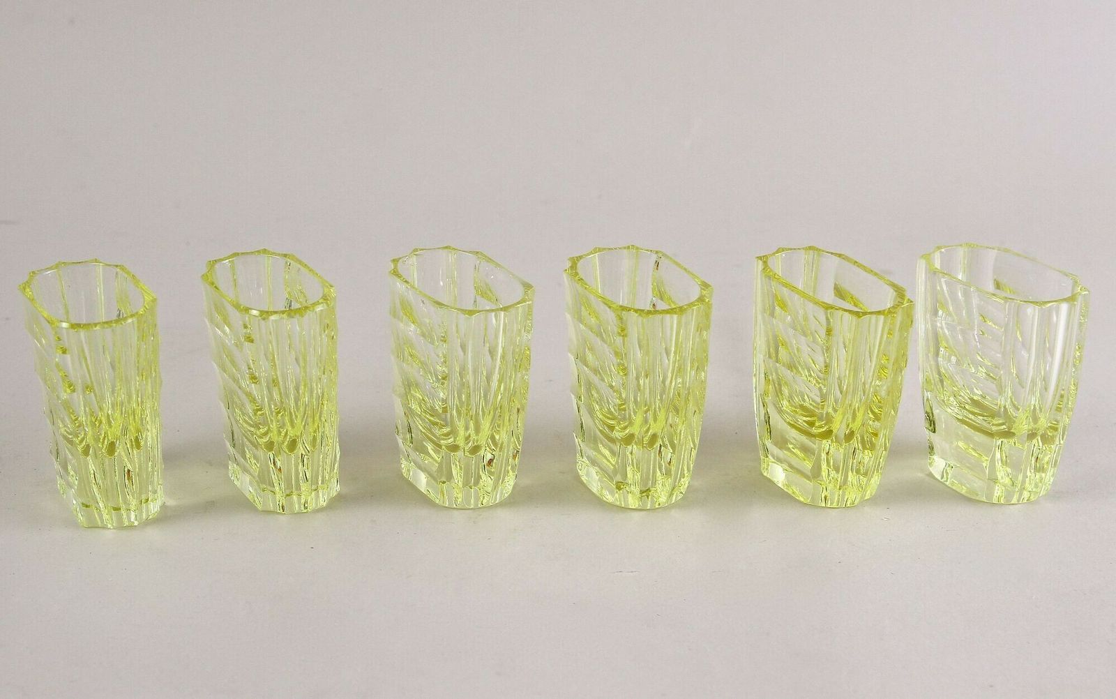 20th Century Art Deco Decanter Set/ Liquor Set With 6 Shot Glasses, Cz Ca. 1920 photo vintage