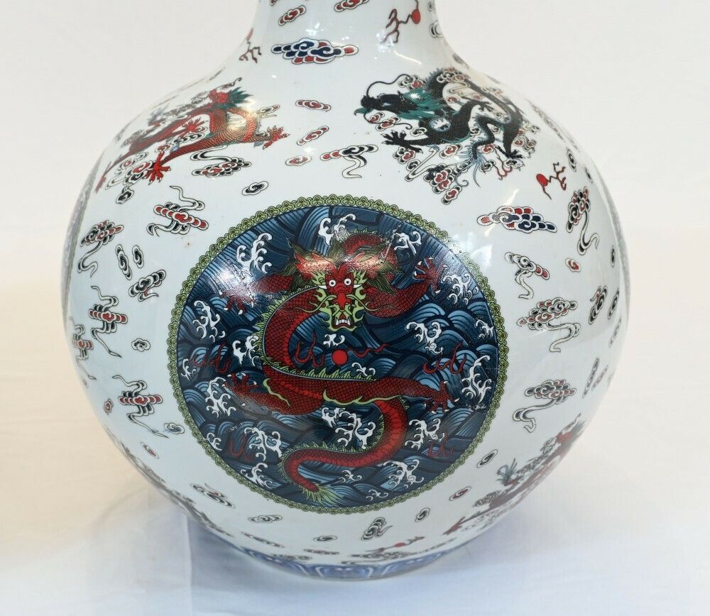 Ming Porcelain Urns   Pair Chinese Dragon Vases Bulbous Urn photo vintage