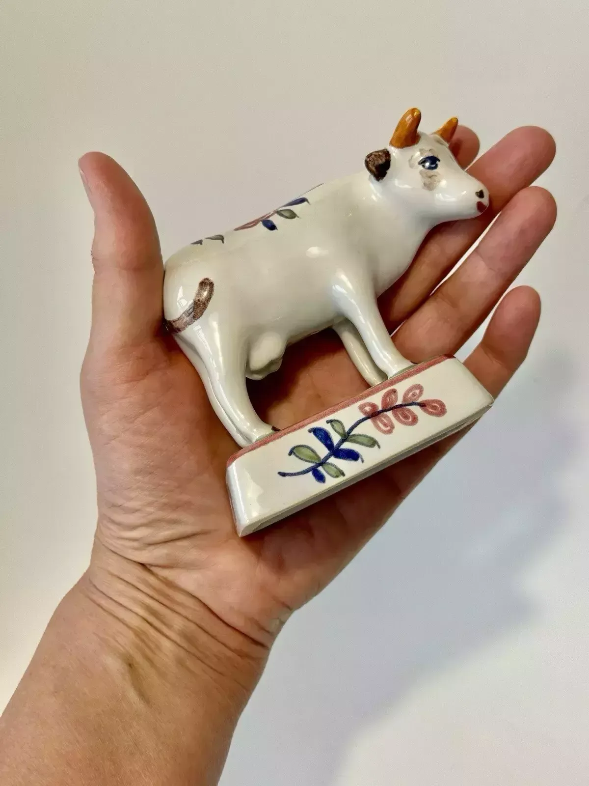 photo furniture Rare Vintage Ceramic Faience Cow Hand Painted For Tiffany & Co