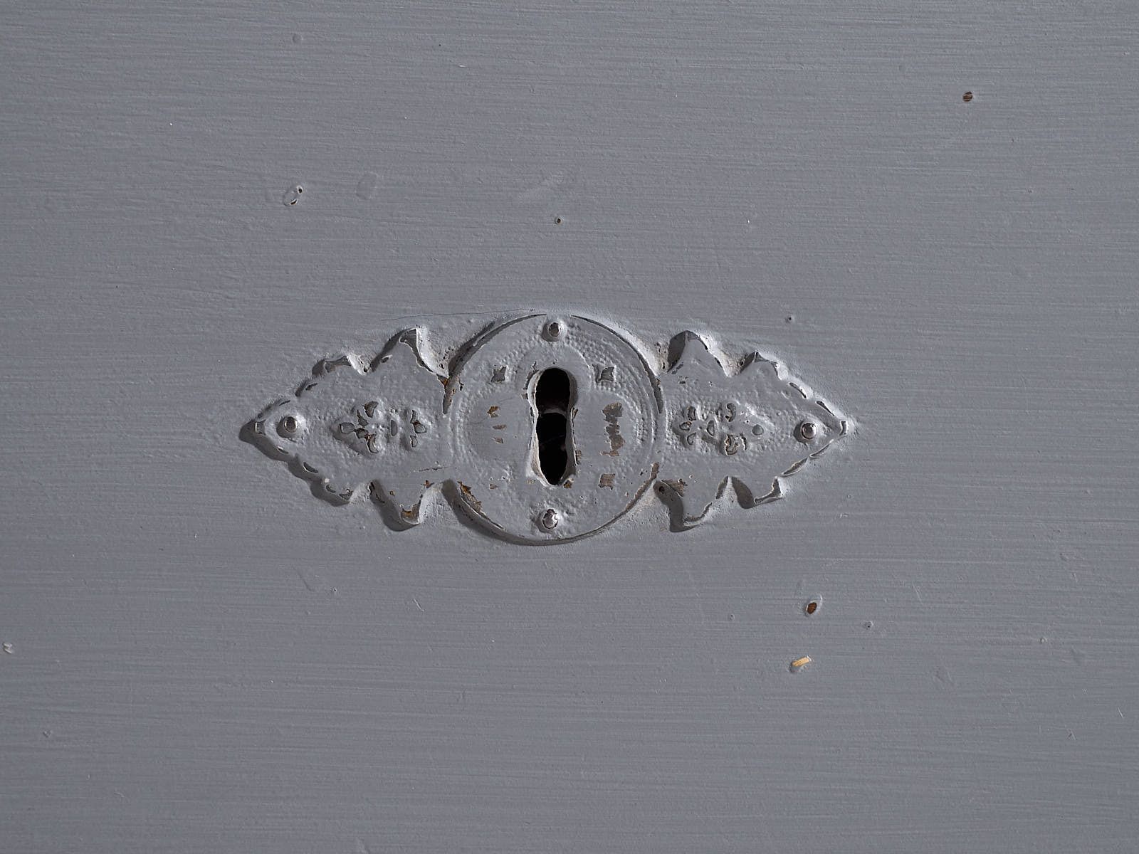1444.0 Antique Bedroom Chest Of Drawers (C.1920) #13 photo