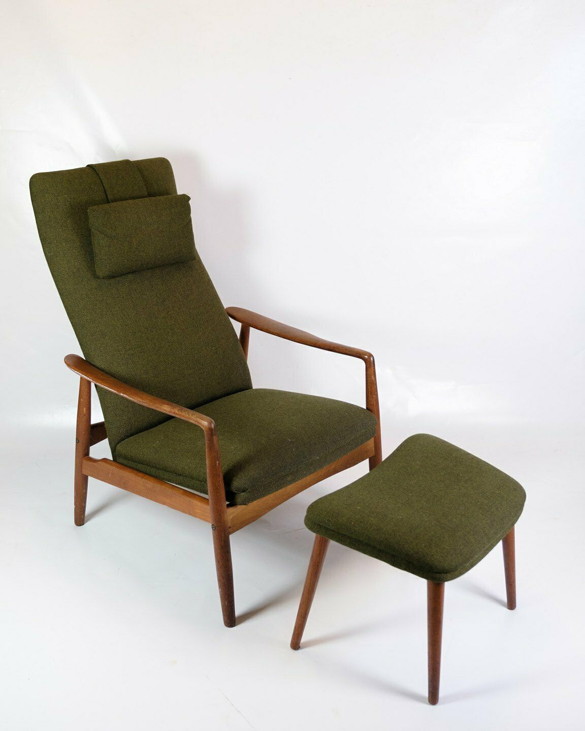 Set Of 2 Armchairs With Stool In Teak & Green Fabric By Alf Svensson For Fritz Hansen From 1960s photo furniture