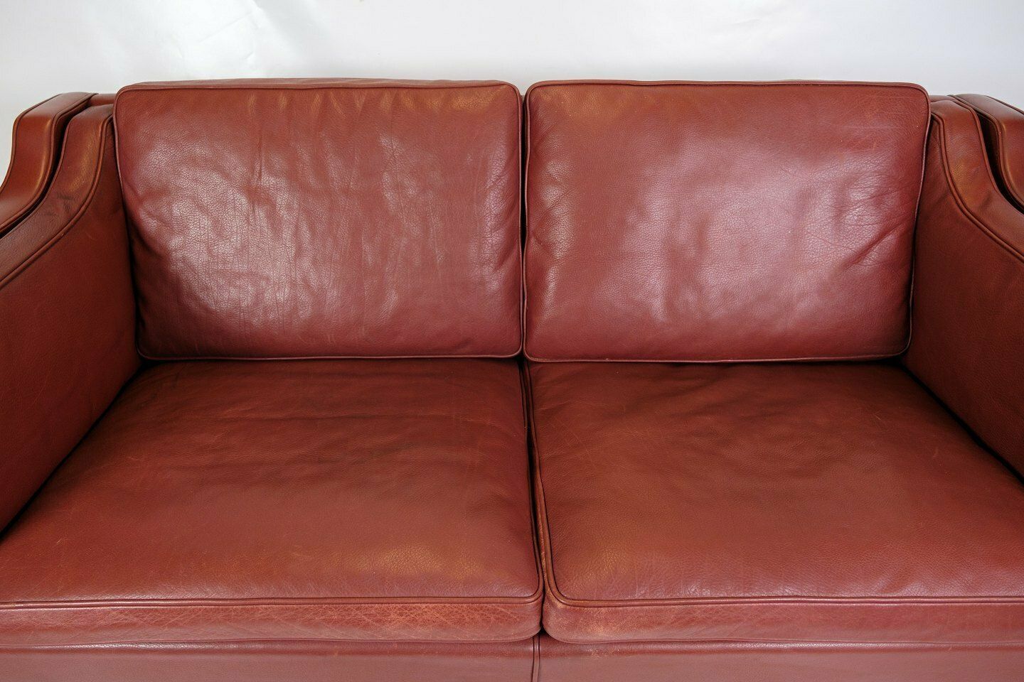 Set Of Two 2. Person Sofas Model 2212 In Red Leather & Oak Frame By Børge Mogensen For Fredericia Chair Factory From 1960s photo Furniture