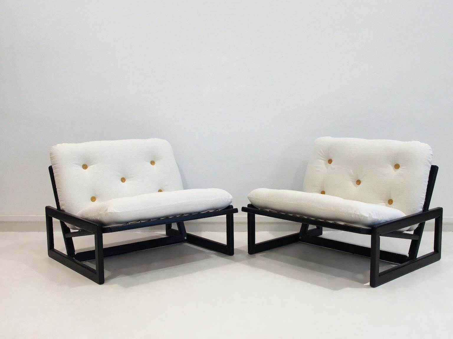 photo furniture Pair Of Carlotta Lounge Chairs By Afra And Tobia Scarpa For Cassina