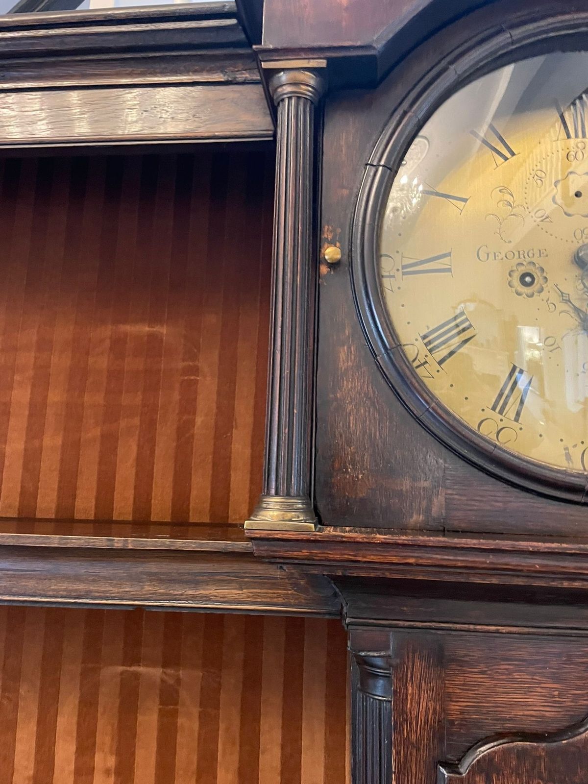 photo vintage Rare 18th Century Large Antique Quality Oak Dresser With Rack And Longcase Clock