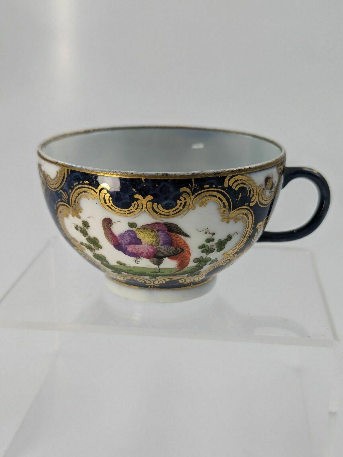 A Rare 18th Century Worcester Tea Cup With Hand Painted Exotic Birds   C.1760