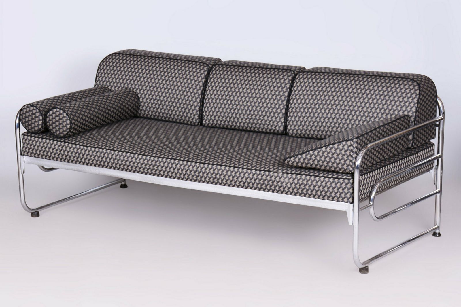 Restored Bauhaus Sofa, By Mücke Melder, Chrome, New Upholstery, Czech, 1930s