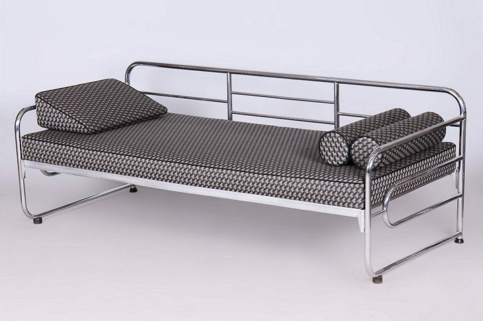 Restored Bauhaus Sofa, By Mücke Melder, Chrome, New Upholstery, Czech, 1930s photo for sale