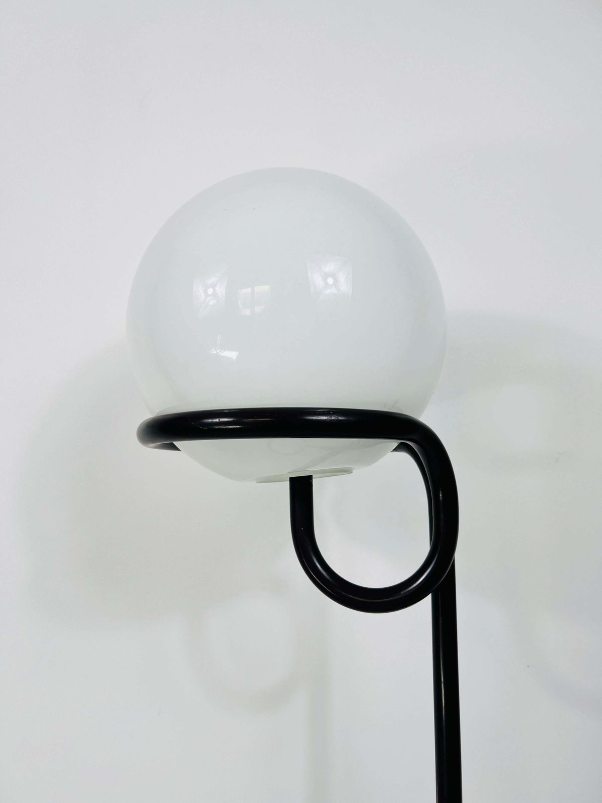 Black Floor Lamp Globe By Aldo Van Den Nieuwelaar For Domani Designs, Amsterdam photo vinterior