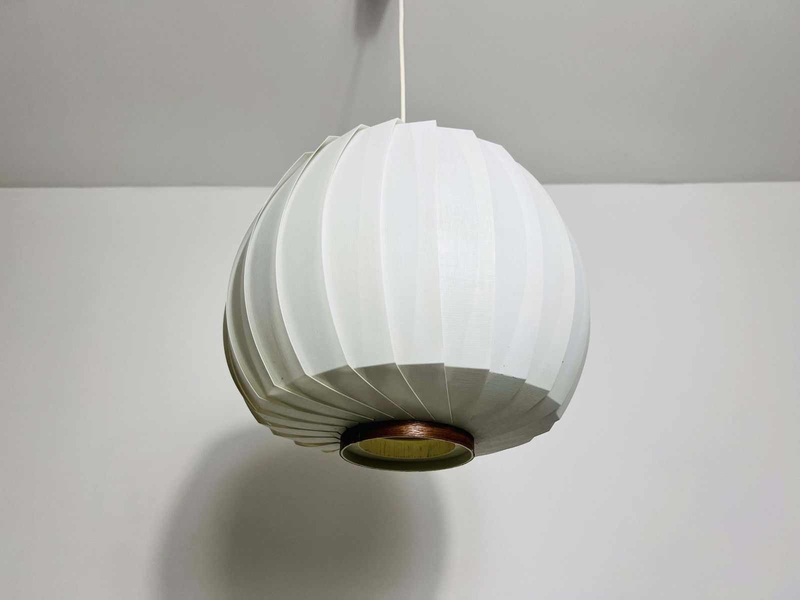 Mid Century Modern Pendant Lamp, Italy, 1960s photo Lighting