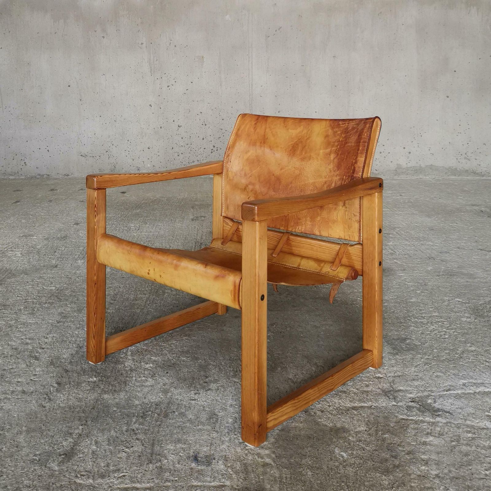 photo vintage Diana Lounge Chair By Karin Mobring For Ikea Sweden 1970s, Thick Cognac Leather.