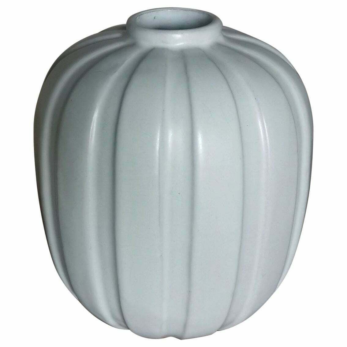 White, Modernist Vicke Lindstrand Earthenware Vase, By Upsala Ekeby Sweden 1930s