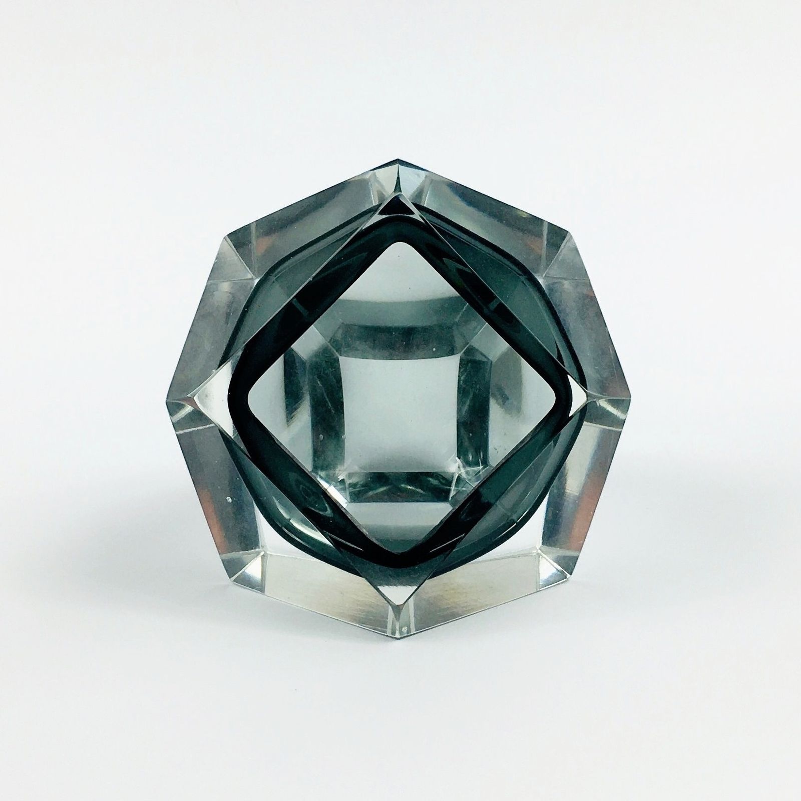 Diamond Shaped Murano Faceted Glass Sommerso Ashtray/Vide Poche By Flavio Poli For Seguso, Italy, 1960s/1970s photo 230.0