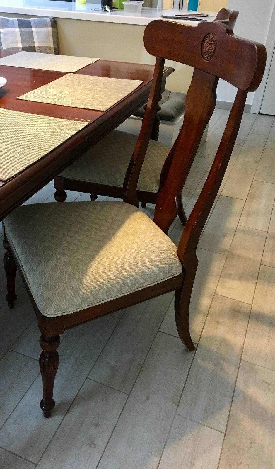 British Classics By Ethan Allan Dining Table With Two Extensions And 6 Chairs photo for sale