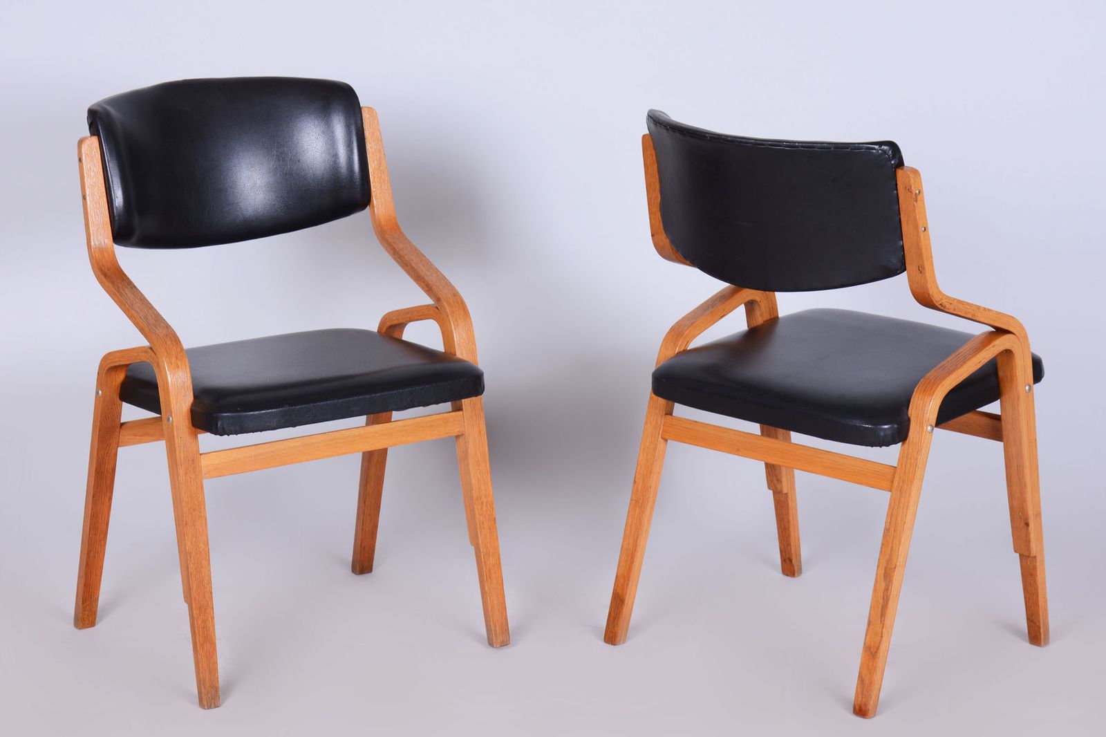 Set Of Eight Restored Mid Century Chairs, By Ludvik Volak, Maple, Czech, 1960s photo vintage